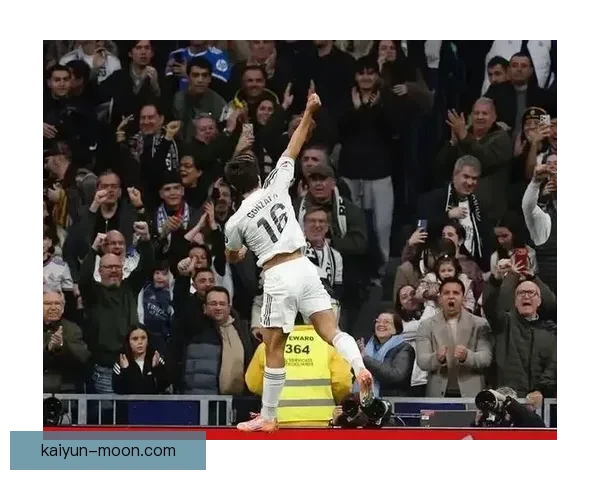 Osimhen 早期青训助力示范，迎来足坛新星崭露头角的表现亮眼